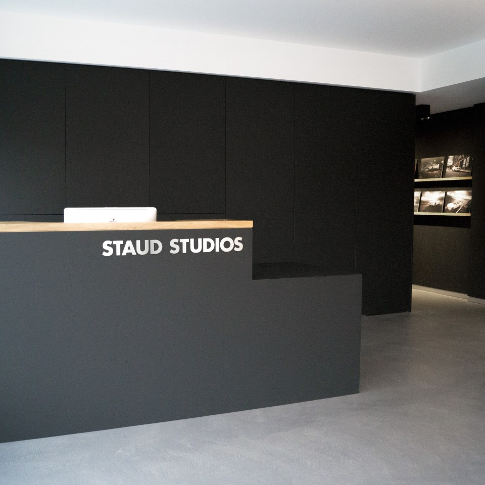 Isabell-Ehring-Innenarchitektur-Stuttgart---Umbau-Buero-STAUD-STUDIOS-1.jpg Isabell-Ehring-Innenarchitektur-Stuttgart---Umbau-Buero-STAUD-STUDIOS-1.jpg